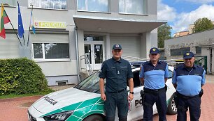 Slovėnijos policijos pareigūnai