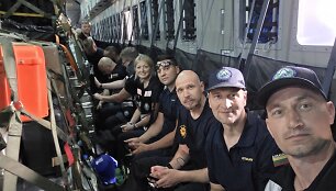 Vokietiją pasiekusios Lietuvos gelbėtojų ir medikų komandos &ndash; pakeliui į žemės drebėjimo paveiktą Venesuelą