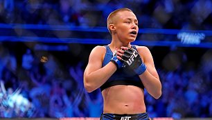 Rose Namajunas įveikė Zhang Weili ir iškovojo pasaulio čempionės diržą.