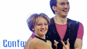 Katerina Tichonova dalyvavo realybės &scaron;ou, kuriame demonstravo gebėjimą &scaron;okti