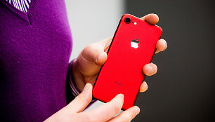 Raudonas iPhone