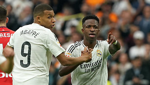 Kylianas Mbappe ir Vinicius Jr.