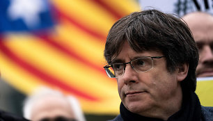 Carlesas Puigdemont'as