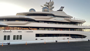 Superjachta &bdquo;Amadea&ldquo;