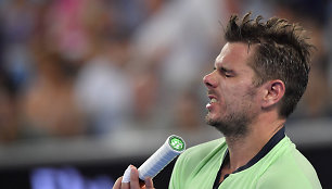 Stanas Wawrinka iškrito iš turnyro Melburne.