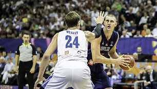 Janas Vesely ir Nikola Jokičius