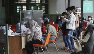 Indonezijoje pirmiausia bus skiepijami darbingo amžiaus gyventojai