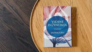 Sadhguru knyga &bdquo;Vidinė inžinerija&ldquo;