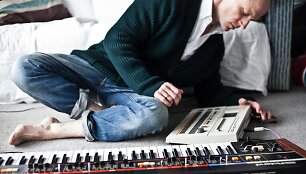 Neville Synth