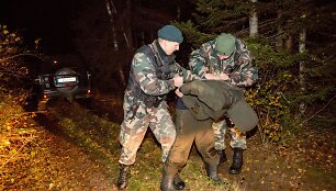 Nelegalų sulaikymo operacija Baltarusijos pasienyje