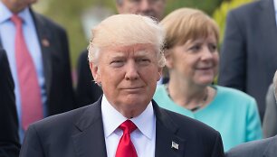 Donaldas Trumpas ir Angela Merkel