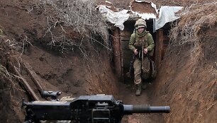 Rytų Ukrainoje žuvo karys ir civilis