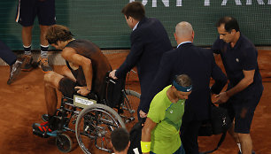 Alexanderio Zverevo trauma „Roland Garros“ pusfinalyje prieš Rafaelį Nadalį