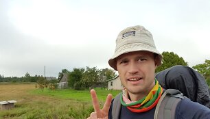 Vilnietis Nerijus Zaniauskas atostogoms pasirinko žygį pėstute nuo Rygos iki Estijos sienos.