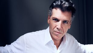 Thomas Hampsonas