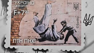 Ukraina per karo metines išleido pašto ženklą su Banksy kūriniu