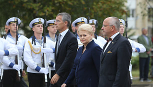 Jensas Stoltenbergas, Dalia Grybauskaitė, Juozas Olekas