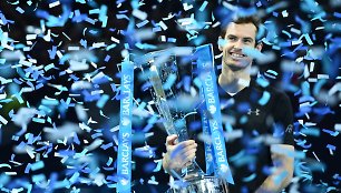 Andy Murray nugalėjo Novaką Džokovičių ir triumfavo „ATP World Tour Finals“ turnyre