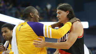 Metta World Peace ir Adamas Morrisonas