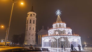 Solidarizuodamasis su ukrainiečiais, Vilnius  išjungė visas kalėdines dekoracijas