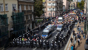 Policijos saugomos gėjų eitynės Liubline