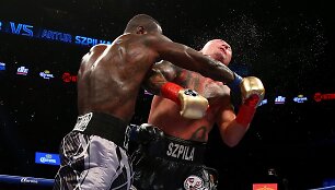 Deontay Wilderis prie&scaron; Arturą Szpilką