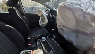Vilniuje prie Vingio parko susidūrė 3 automobiliai, sužeistas vaikas