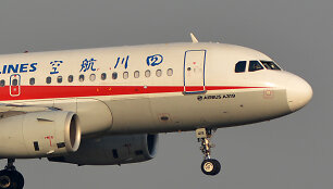 &bdquo;Sichuan Airlines&ldquo; lėktuve &bdquo;Airbus A319&ldquo;