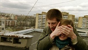 Kadras i&scaron; filmo &bdquo;De&scaron;imt priežasčių&ldquo;