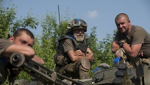 Ukrainiečių kariai netoli Marjinkos miestelio, Ukrainoje