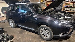 Bylos įkalčiai: &bdquo;Mitsubishi Outlander&ldquo; visureigis, dingęs Norvegijoje, bet rastas Kauno rajone