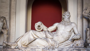 Dzeuso skulptūra