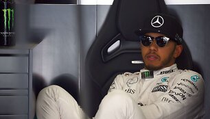 Lewisas Hamiltonas