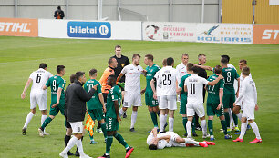 Konfliktas tarp futbolininkų