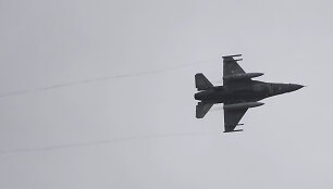 Graikijos karinių oro pajėgų naikintuvas F-16