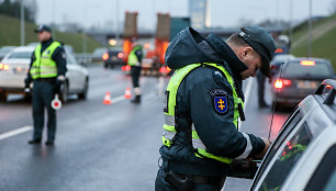 Rytinis policijos reidas Vilniaus aplinkkelyje