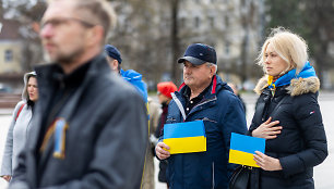 Pirmadienio mitingų maratonas skirtas remti Ukrainos kovą už laisvę.