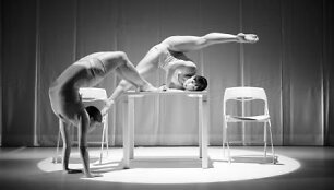  &bdquo;&M Dance Company&rdquo; &ndash; dviejų &scaron;okėjų i&scaron; Kroatijos dinami&scaron;kas pasirodymas &bdquo;Prison of Decision&ldquo;