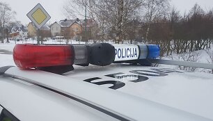 Joni&scaron;kyje &ndash; policijos susi&scaron;audymas su nusikaltėliais