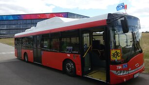 &bdquo;Kauno autobusų&ldquo; &scaron;ventinis gimtadienio autobusas