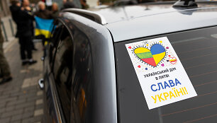 Paramos Ukrainai organizacijos Lietuvoje susivienijo į Didįjį konvojų