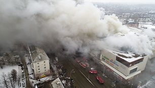 Gaisras prekybos ir pramogų centre „Žiemos vyšnia“ Kemerove