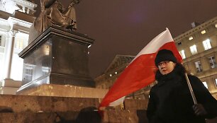 Lenkiją purto protestai