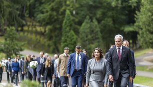 Medininkų žudynių pagerbimo ceremonija Antakalnio kapinėse