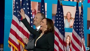 Kamala Harris ir Douglas Emhoffas / &bdquo;Scanpix&ldquo; nuotr.