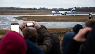 Vilniuje nusileido „Boeing“ atskridęs tiesiai iš Japonijos