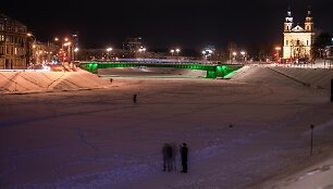 Sostinė pasipuo&scaron;ė Lietuvos valstybės atkūrimo dienos proga
