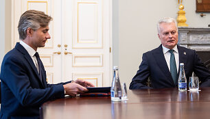 Kęstutis Budrys, Gitanas Nausėda