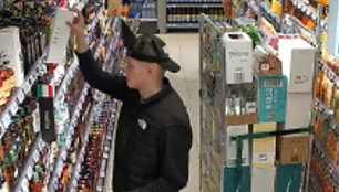Alkoholinių gėrimų vagystės tyrime Kauno policija ie&scaron;ko &scaron;io vyro