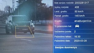 Policijos paviešintos „trikojų“ darytos pažeidėjų nuotraukos